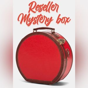 Reseller Box Accessories